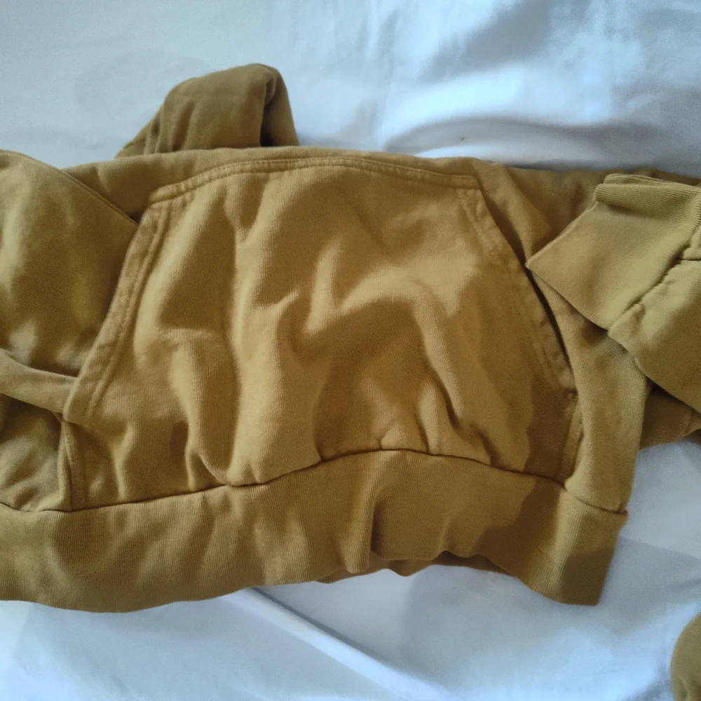 Streetwear Hoodie & Pants - Picture 2 of 10